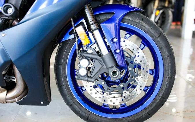 2024 Yamaha YZF-R1