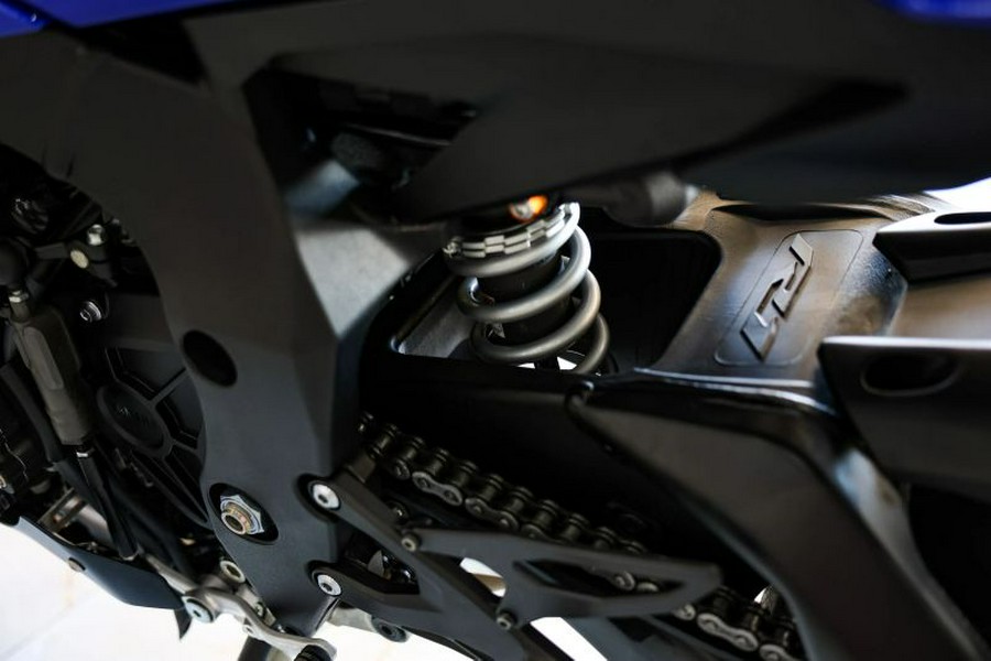 2024 Yamaha YZF-R1