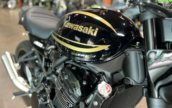 2023 Kawasaki Z900RS Cafe