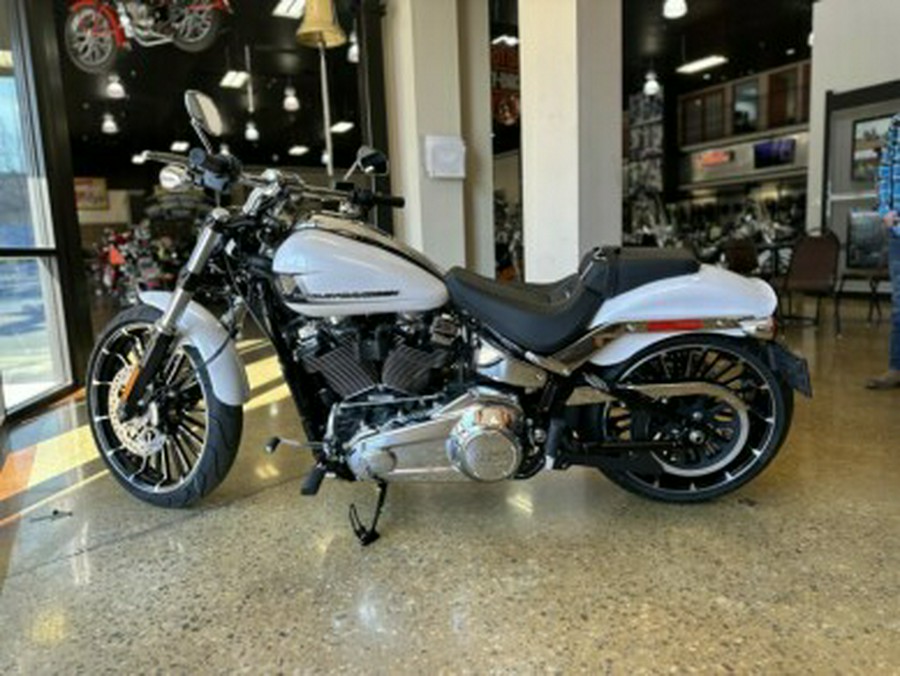 2024 Harley-Davidson Breakout 117 WHITE ONYX PRL
