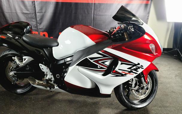 2012 SUZUKI GSX1300R - F101792