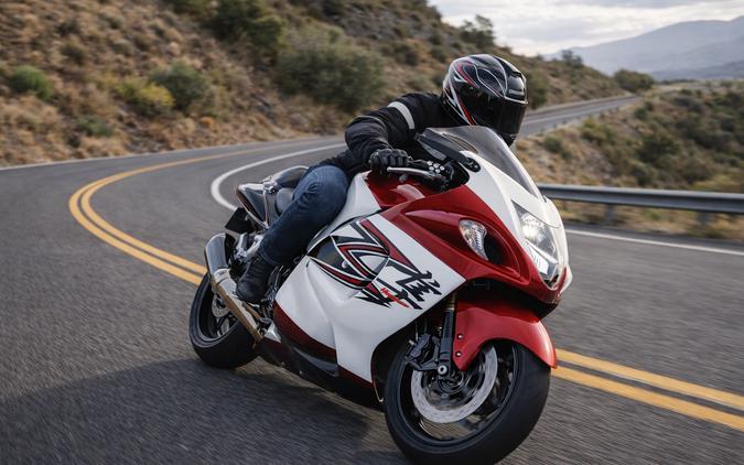 2012 SUZUKI GSX1300R - F101792