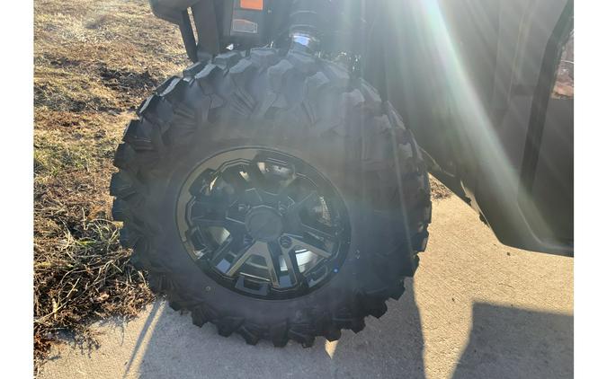 2026 Can-Am Defender Limited HD11