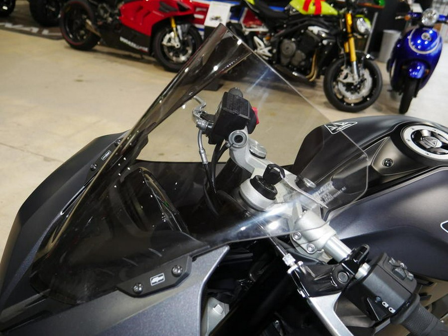 2025 Triumph Daytona 660 Satin Granite/Satin Black