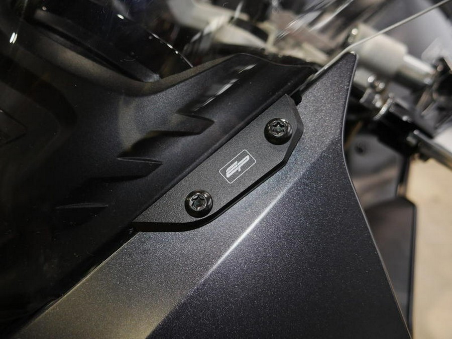 2025 Triumph Daytona 660 Satin Granite/Satin Black