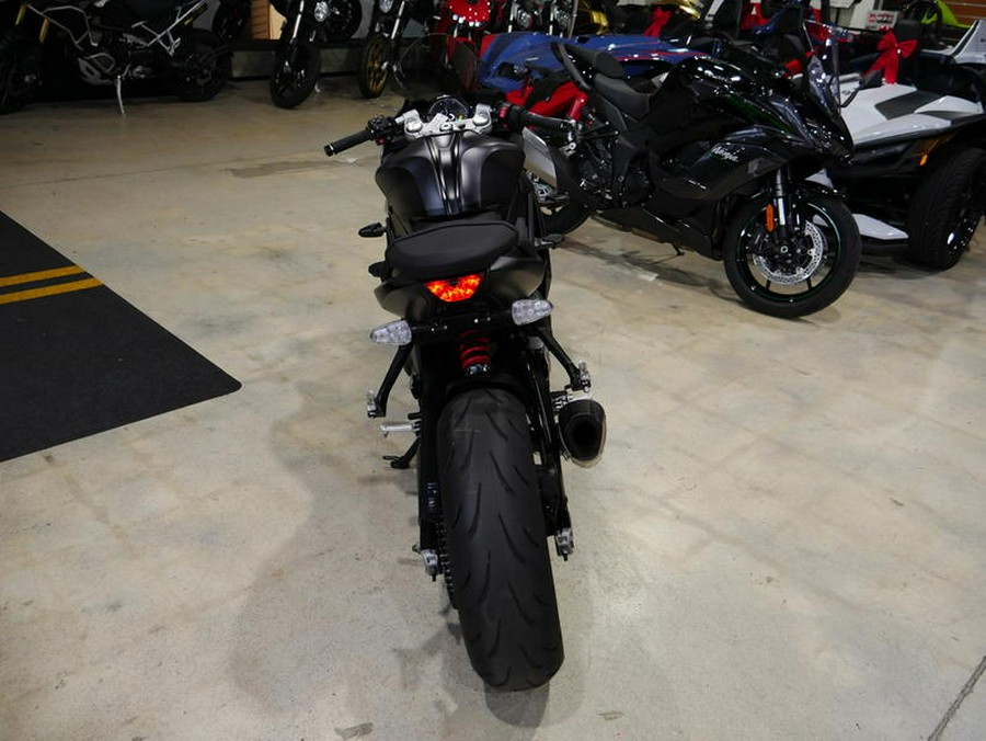 2025 Triumph Daytona 660 Satin Granite/Satin Black