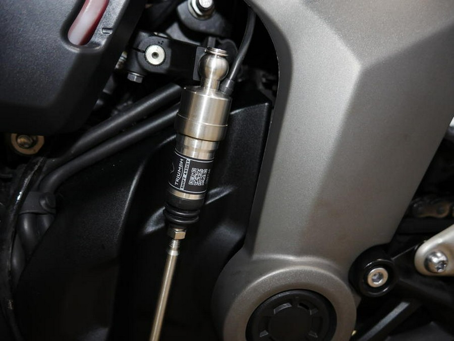 2025 Triumph Daytona 660 Satin Granite/Satin Black