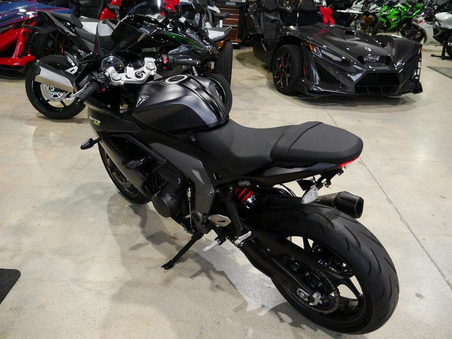 2025 Triumph Daytona 660 Satin Granite/Satin Black