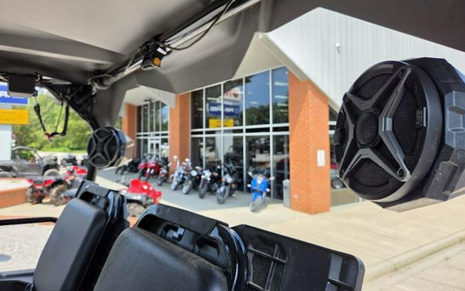 2025 Honda Pioneer 1000-5 Deluxe