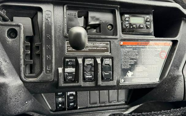 2025 Honda Pioneer 1000-5 Deluxe