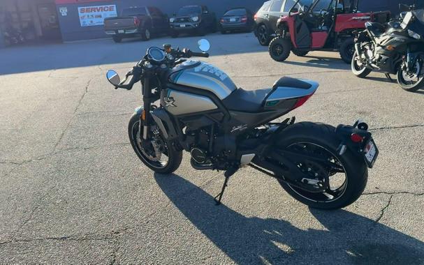 2023 CFMOTO 700CL-X Sport