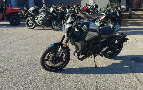 2023 CFMOTO 700CL-X Sport