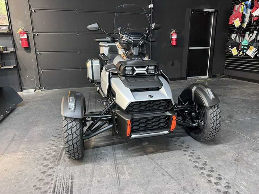 2025 Can-Am Canyon? XT