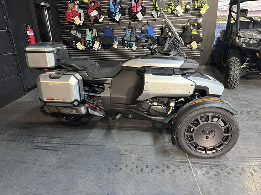 2025 Can-Am Canyon? XT