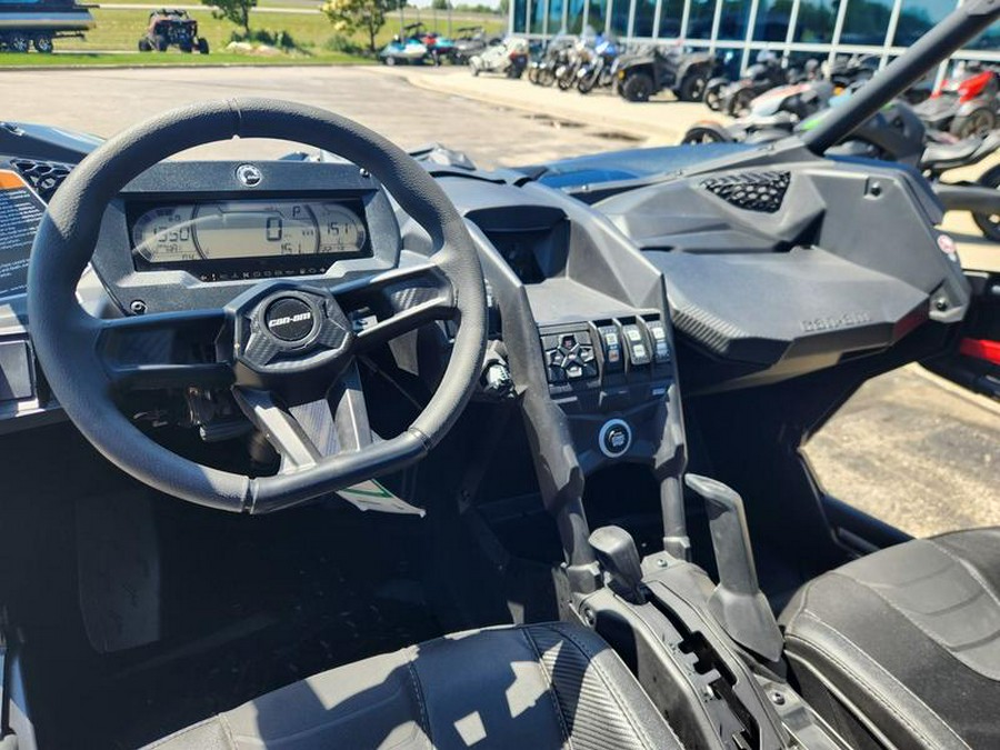 2025 Can-Am® Maverick X3 X rs Turbo RR with Smart-Shox Triple Black