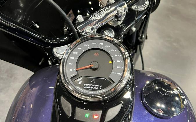 2026 Harley-Davidson Softail FLHC - Heritage Classic