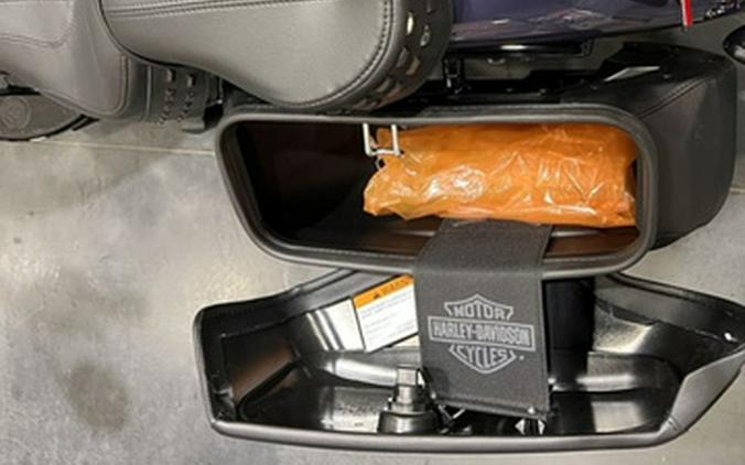 2026 Harley-Davidson Softail FLHC - Heritage Classic