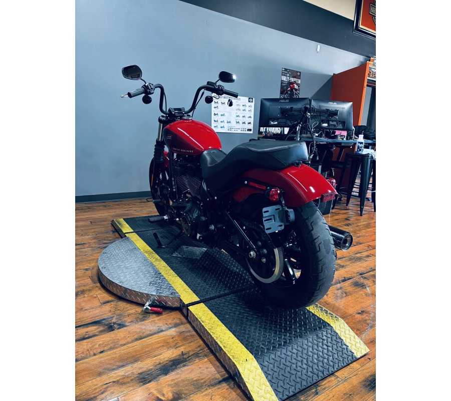 2022 Harley-Davidson® Street Bob® 114 REDLINE RED