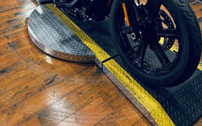 2022 Harley-Davidson® Street Bob® 114 REDLINE RED