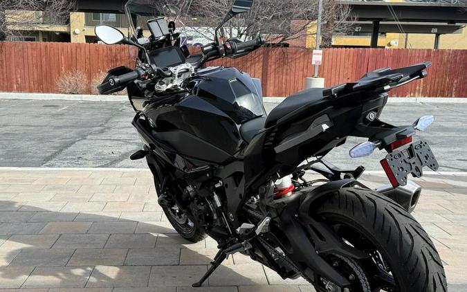 2025 BMW S 1000 XR Black Storm Metallic 2