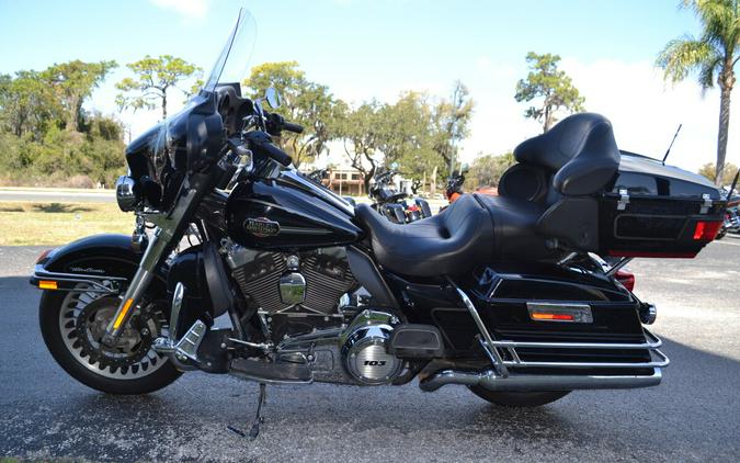 2012 Harley-Davidson® Ultra Classic™ Electra Glide® - FLHTCU