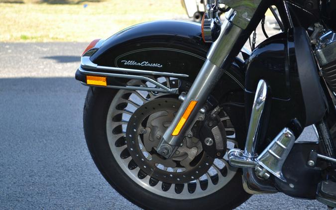 2012 Harley-Davidson® Ultra Classic™ Electra Glide® - FLHTCU
