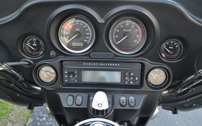 2012 Harley-Davidson® Ultra Classic™ Electra Glide® - FLHTCU