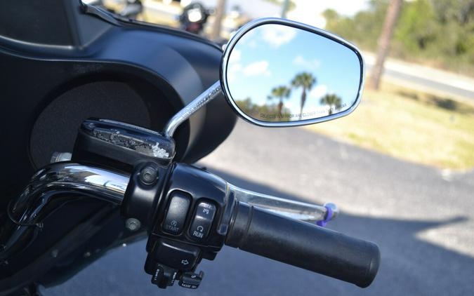 2012 Harley-Davidson® Ultra Classic™ Electra Glide® - FLHTCU