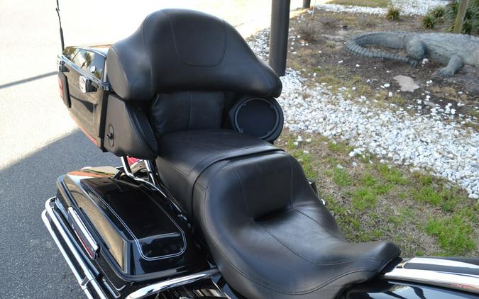 2012 Harley-Davidson® Ultra Classic™ Electra Glide® - FLHTCU