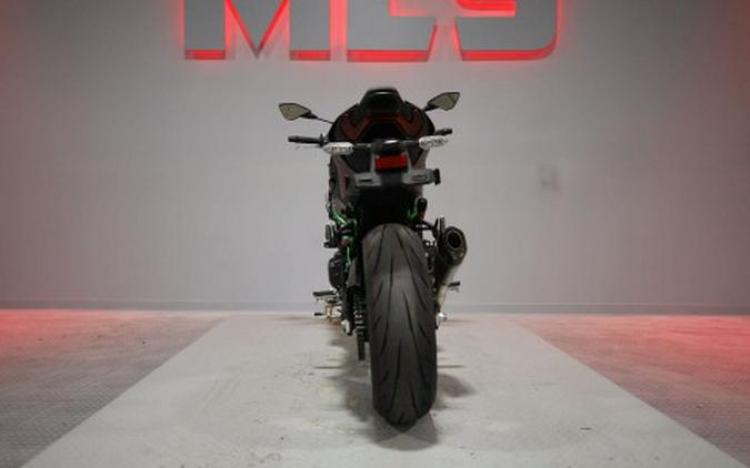 2026 Kawasaki Z900 SE ABS