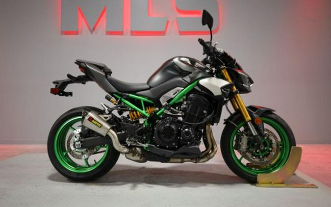 2026 Kawasaki Z900 SE ABS