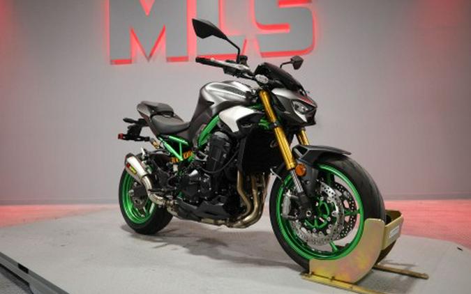 2026 Kawasaki Z900 SE ABS