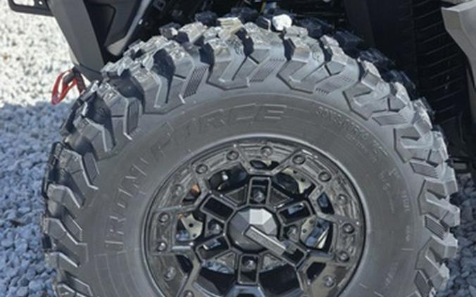 2027 Can-Am Outlander Backcountry Multicam Dark Camo 7.6 in.