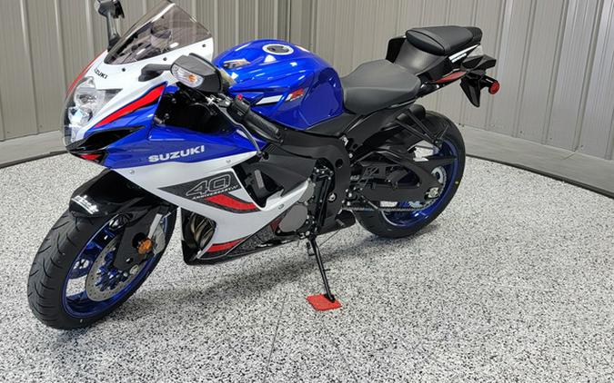 2027 Suzuki GSX-R 600