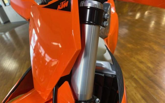 2025 KTM 125 XC