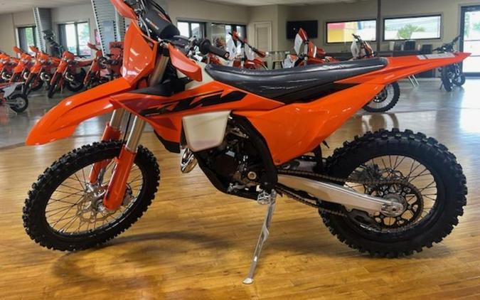 2025 KTM 125 XC