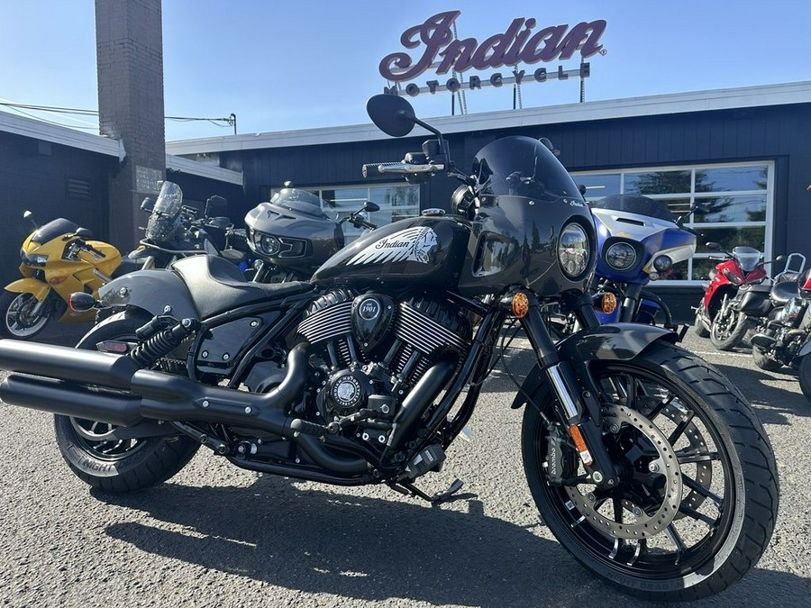 2024 Indian Motorcycle® Sport Chief Granite Gray