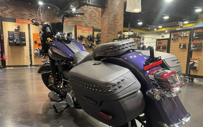 2026 Harley-Davidson Softail FLHC - Heritage Classic