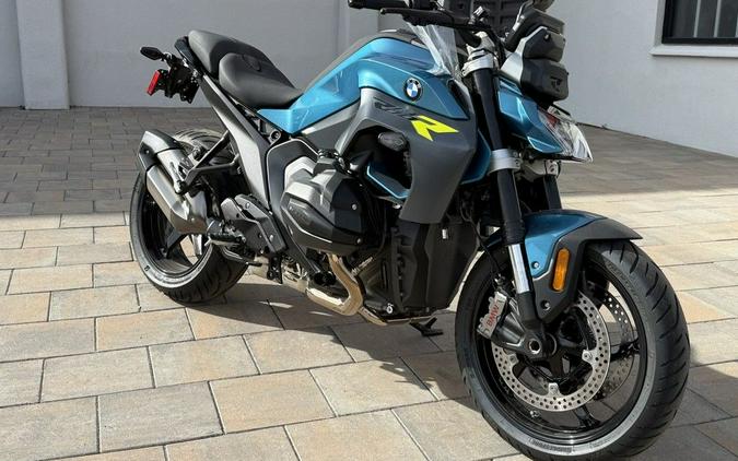 2026 BMW R 1300 R Snapper Rocks Blue