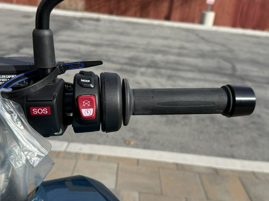 2026 BMW R 1300 R Snapper Rocks Blue