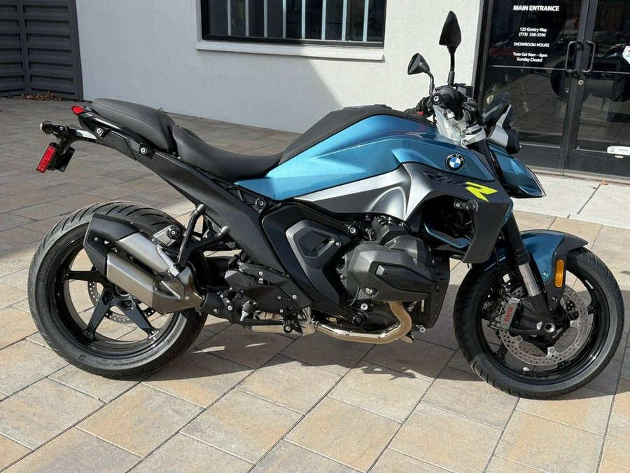 2026 BMW R 1300 R Snapper Rocks Blue