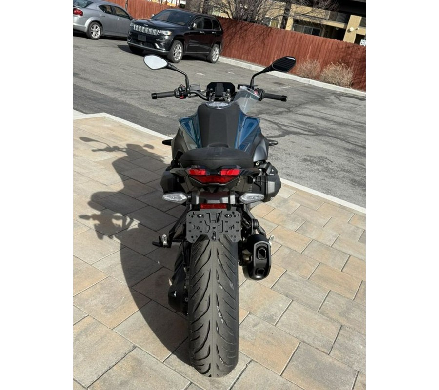 2026 BMW R 1300 R Snapper Rocks Blue