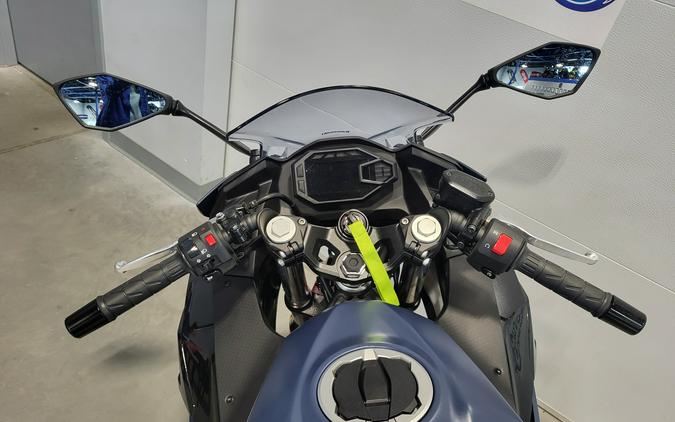 2026 Kawasaki Ninja® 500 ABS