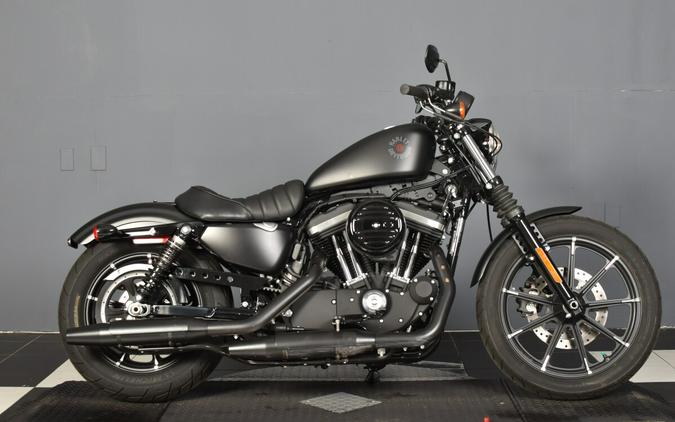 2022 Harley-Davidson Iron 883 Review [Air-Cooled Sportster]