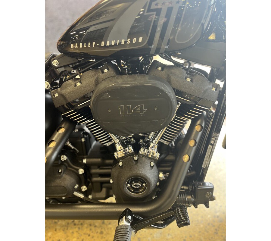 2024 Harley-Davidson Street Bob 114 Vivid Black