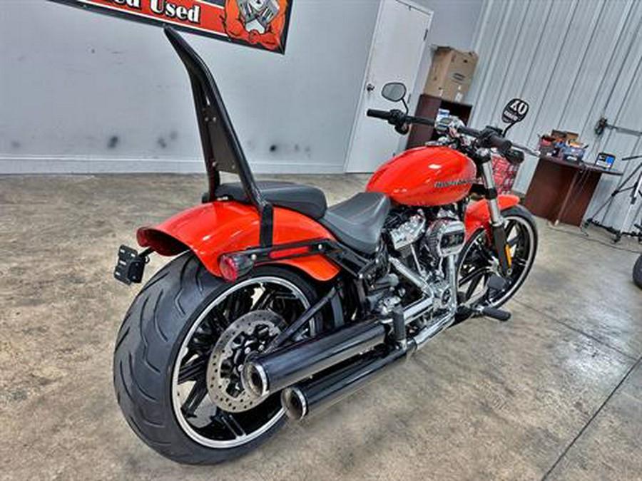 2018 Harley-Davidson Breakout