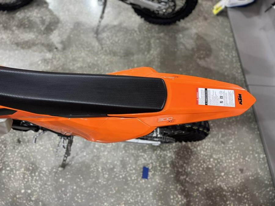 2025 KTM 300 XC