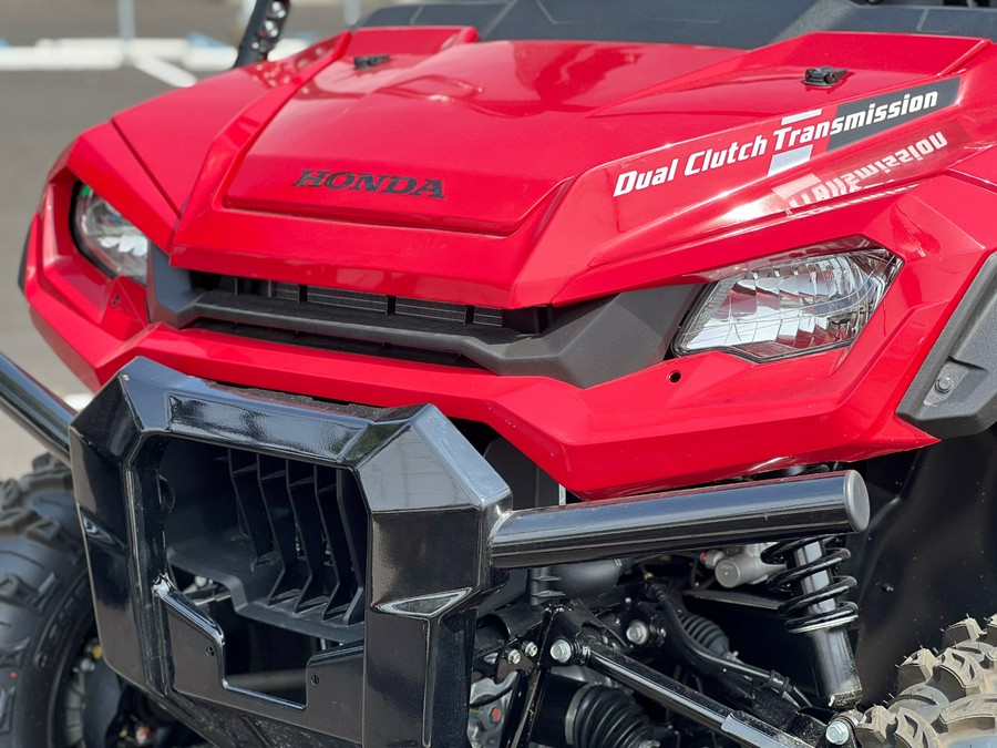 2025 Honda Pioneer 1000 Deluxe