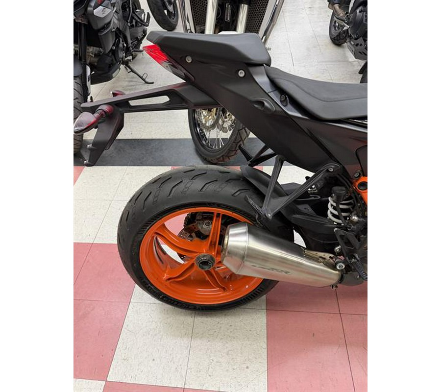 2022 KTM 1290 Super Duke R EVO
