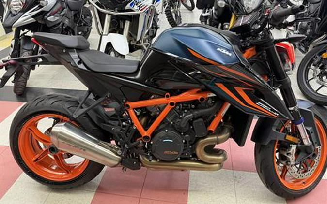2022 KTM 1290 Super Duke R Evo Review [17 Track + Street Fast Facts]